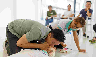 Kỹ năng Sinh tồn trên Biển và Sơ cấp cứu Nâng cao (Advanced Sea Survival and First Aid Techniques)